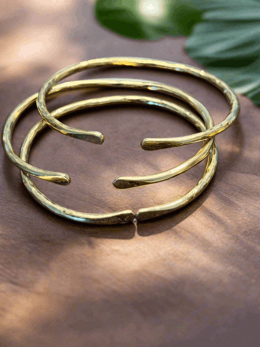 African Brass Bangles – Hammered & Plain Styles | Set of 1 or 3 - ONYX MODE