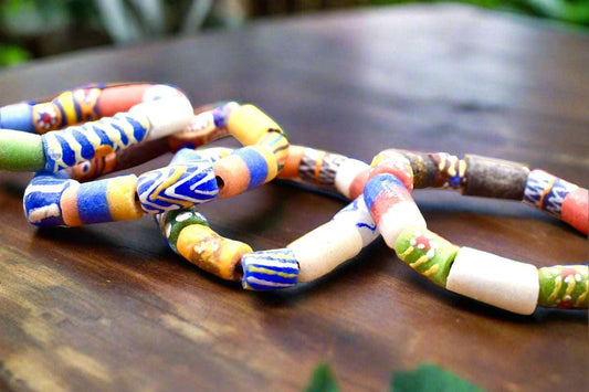 Ghanaian Trade Bead Bracelet – One-Of-A-Kind Cultural Jewelry - ONYX MODE