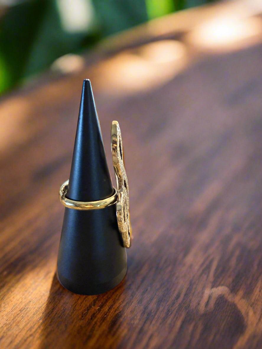 Melody Brass Ring – Handcrafted Treble Clef Accent - ONYX MODE