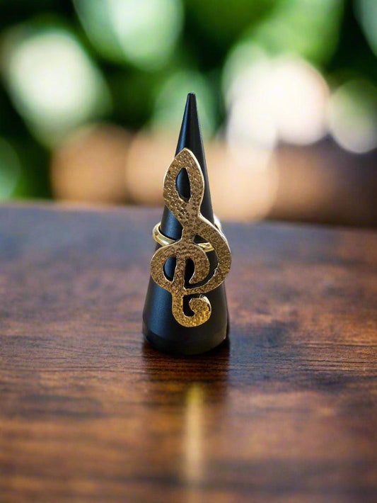 Melody Brass Ring – Handcrafted Treble Clef Accent - ONYX MODE