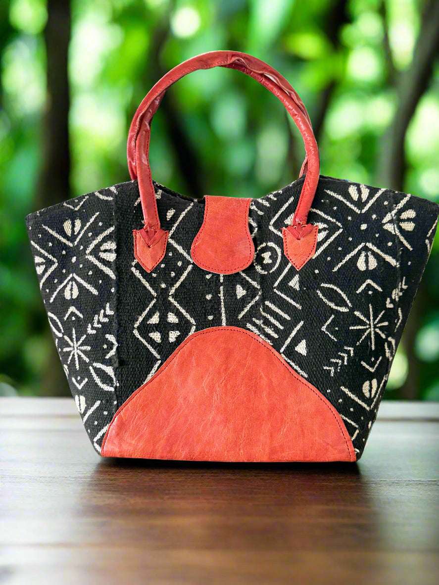 Mudcloth & Leather Handbag – Handmade in Ghana, African Bògòlanfini Purse - ONYX MODE