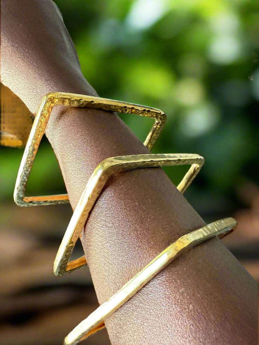 Regal Squares – Handcrafted Square Brass Bracelet (Hammered or Plain) 2 Sizes - ONYX MODE
